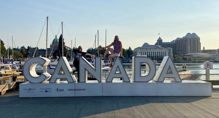 28 38 Canada 38 28 38 Canada 38